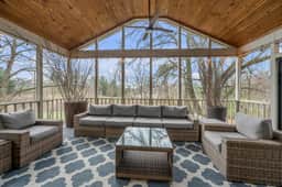 3141 Lamar Dr