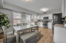 1105 Kees Rd